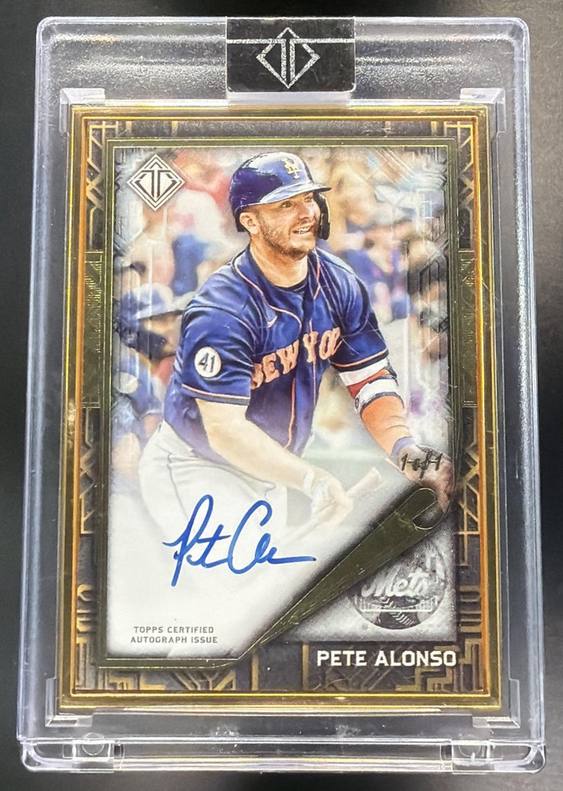 2022 Topps Transcendent Collection Pete Alonso #GDA-PA2 Icons Gold Deco Variation Auto 1/1