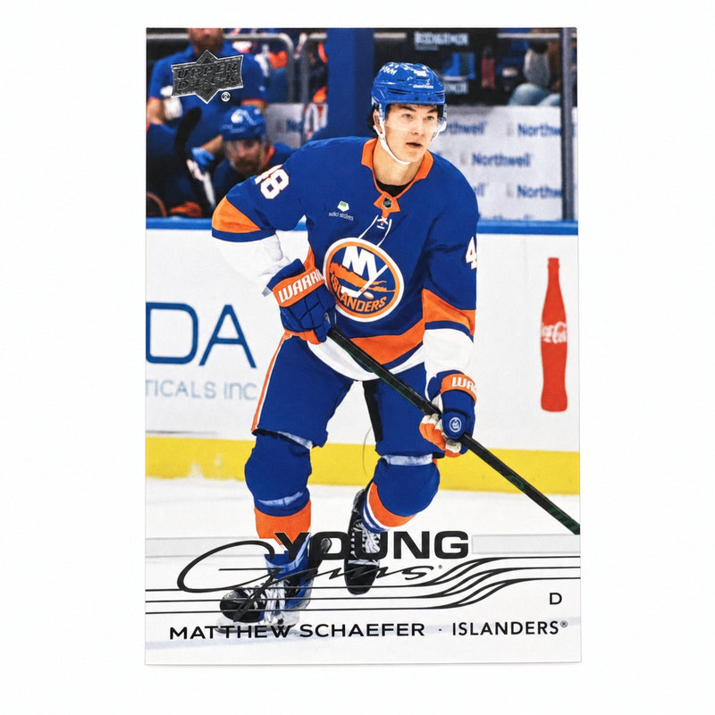 2025-26 Upper Deck Series 2 Matthew Schaefer #451 Young Guns Rookie RC