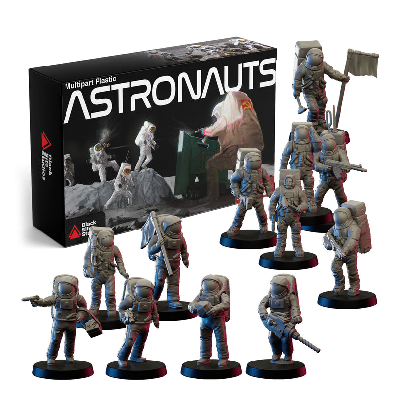 Lunar: Miniatures - Astronauts (Plastic)