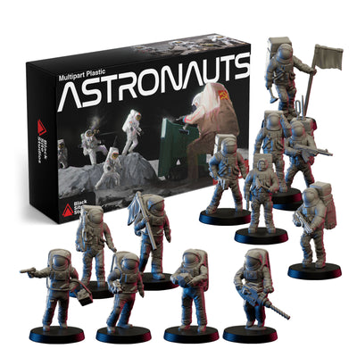Lunar: Miniatures - Astronauts (Plastic)